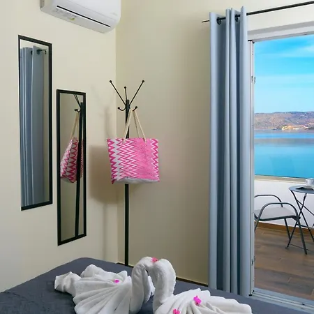 Apartment Harmony Sea Front *